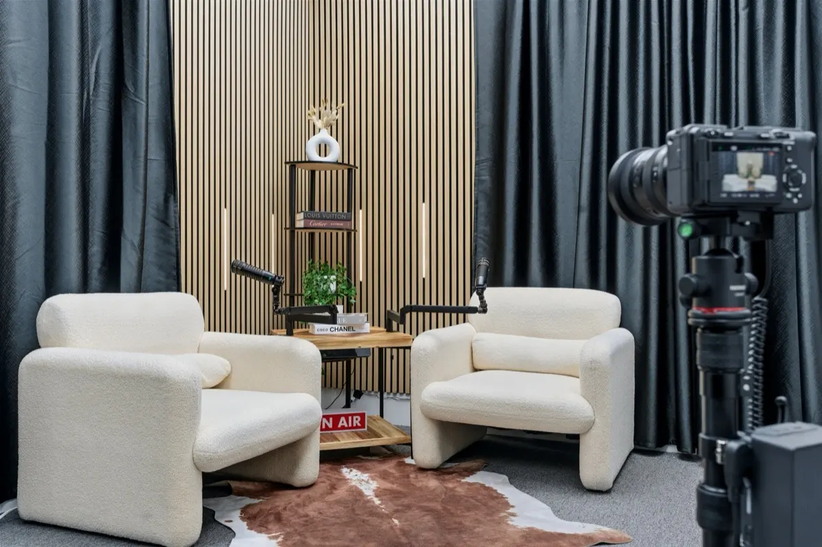 Cozy Corner 8